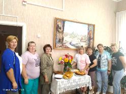  Тематический час «Весна красна цветами, а осень пирогами»