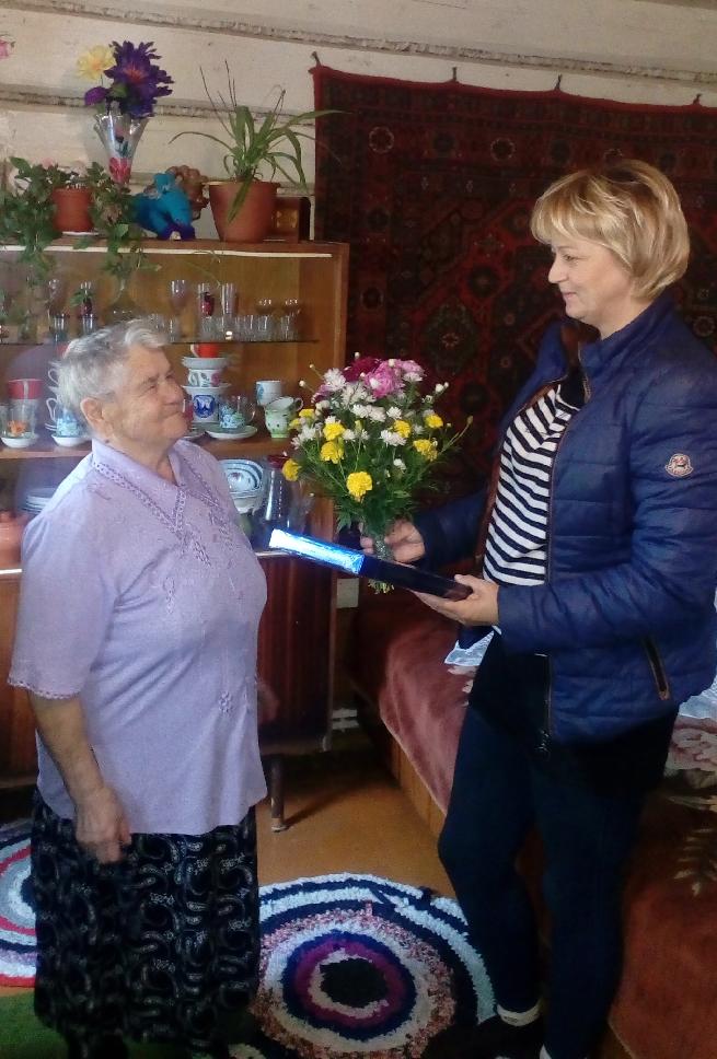 Поздравление ветерана труда