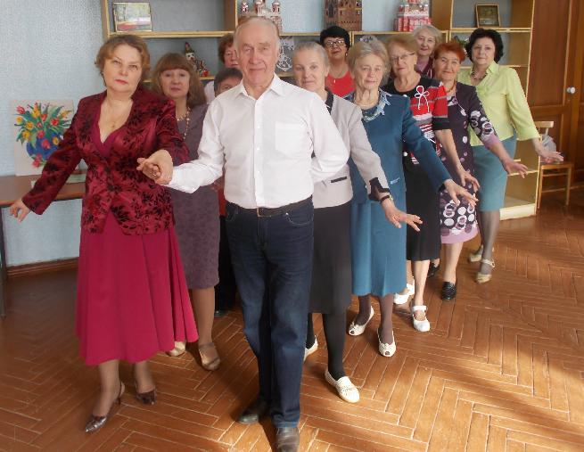 Танцевальный вечер «Прогулка в ретро»