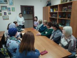 Занятие в «Школе здоровья» на тему «Правила ухода за лежачими больными»