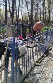 Благоустройство могил участников Великой Отечественной войны и тружеников тыла