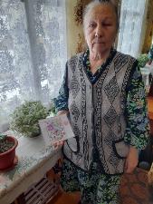Социальные работники села Марково традиционно поздравили своих подопечных – женщин