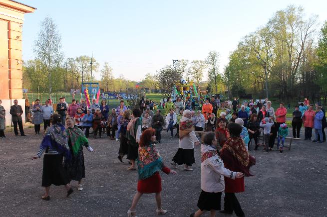 Ретро-площадка «В шесть часов вечера после войны»