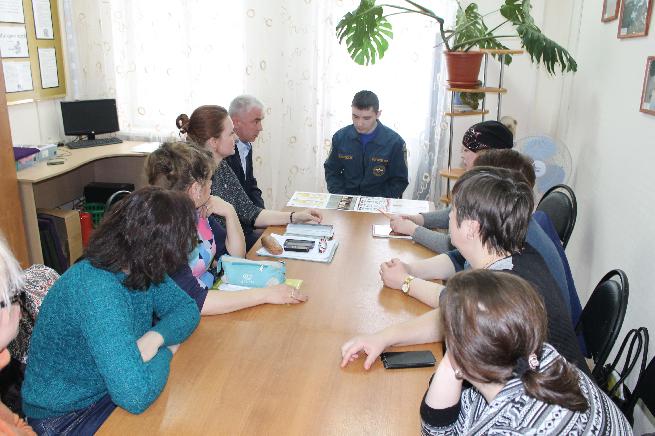 Встреча  начальника ПСЧ 44 ФГКУ «1 ОФПС» по Ивановской области и слушателей  «Школы безопасности» 