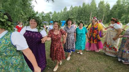 "Встречаем Троицу или праздник русской березки"