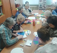Занятие «Если бабушка в душе художник и на все руки мастер»