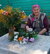 Посиделки за чашкой чая на свежем воздухе